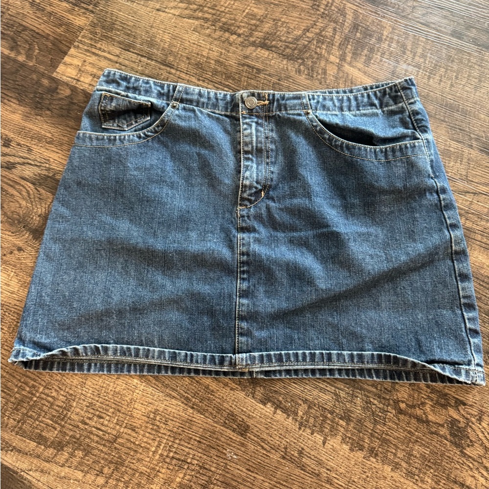 American Eagle Outfitters Denim Skirt Classic Blue Jean